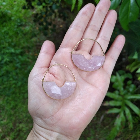 Anthropologie Jewelry - Anthropologie Half Moon🌓 Mauve Quartz Earrings